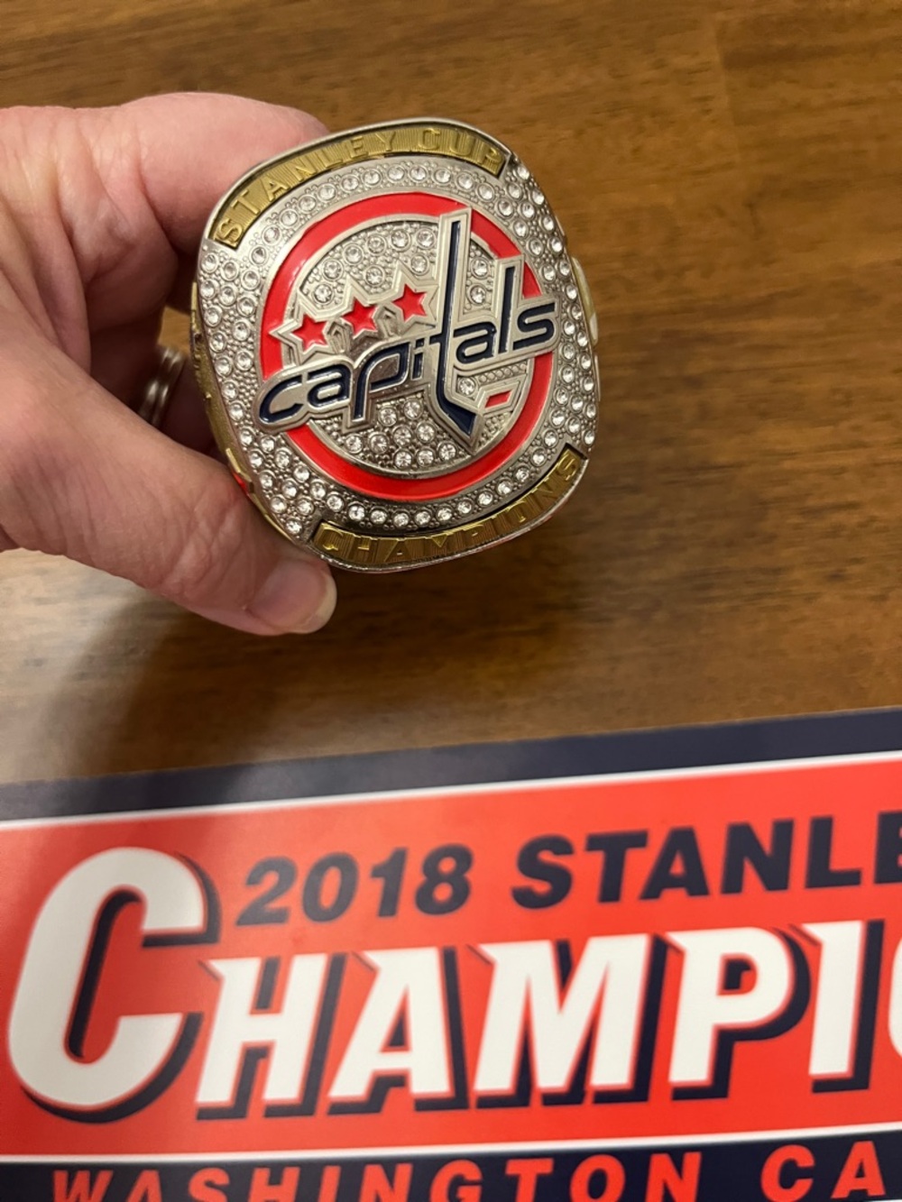 Washington Capitals 2018 Stanley Cup Champions Replica Ring/Wall Decal